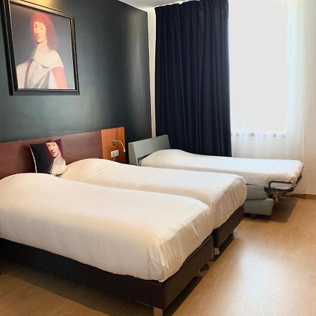 Hotel Des Lys Versailles Luaran gambar